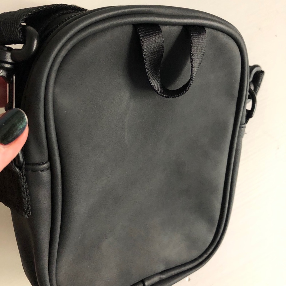 ❌SOLD❌NWT! ADIDAS Suede Crossbody Festival Bag - Picture 6 of 11